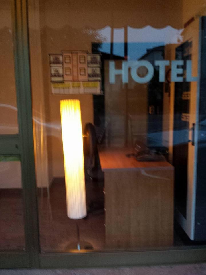 Hotel Cinzia Savignano sul Panaro Екстериор снимка